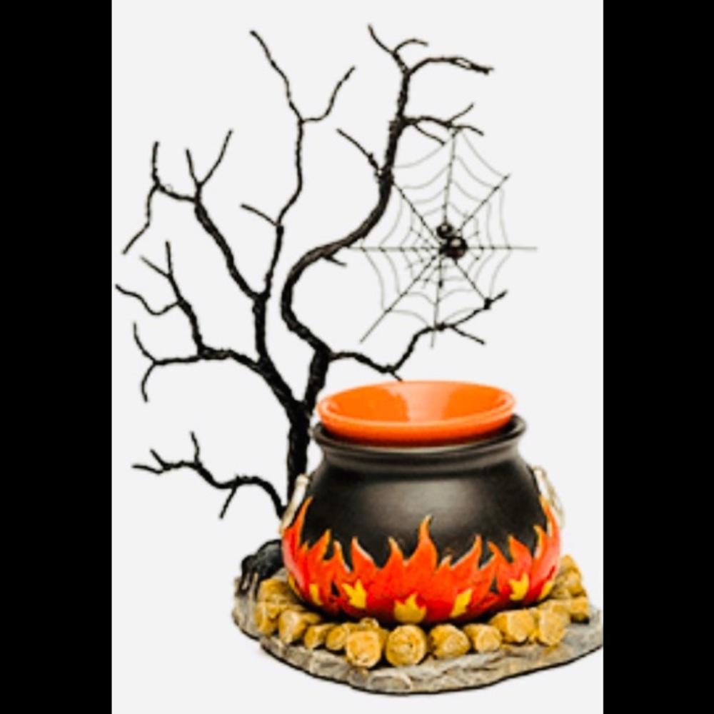 Hocus Pocus NIB Scentsy warmer